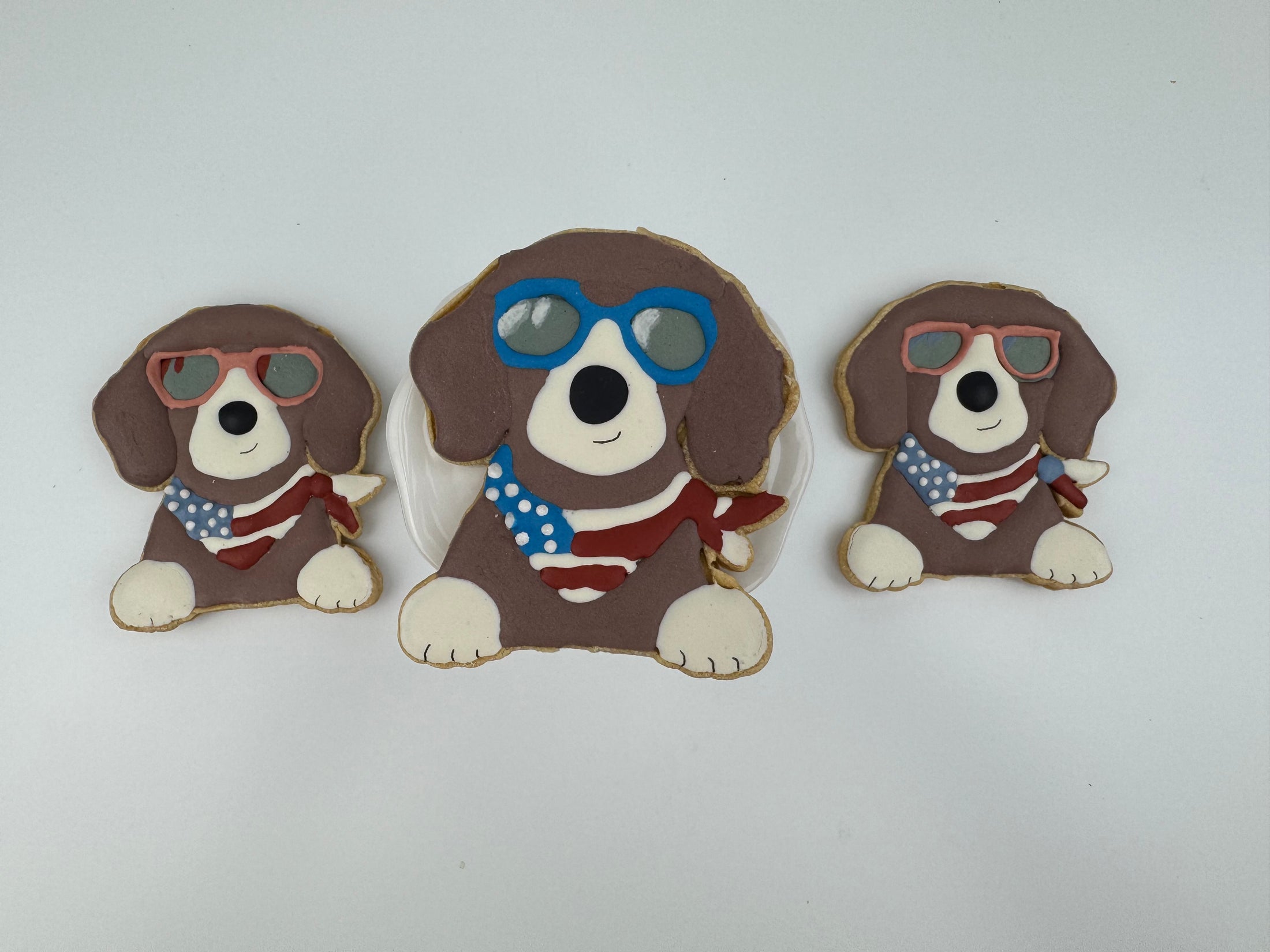 Bandana Dogs- 3 treats