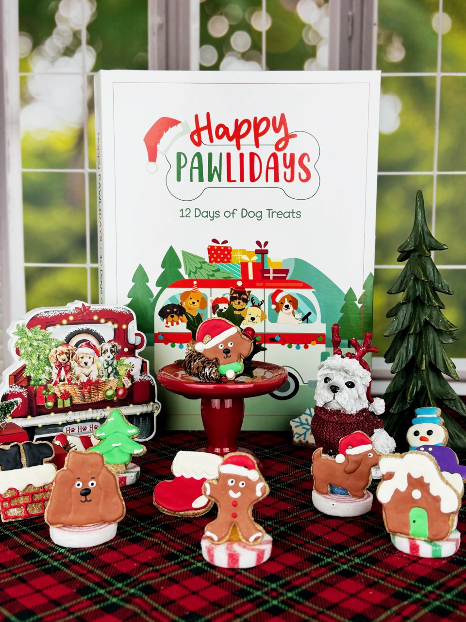 Advent Calendar with Wreath n Gingerbread Man Dog Toys