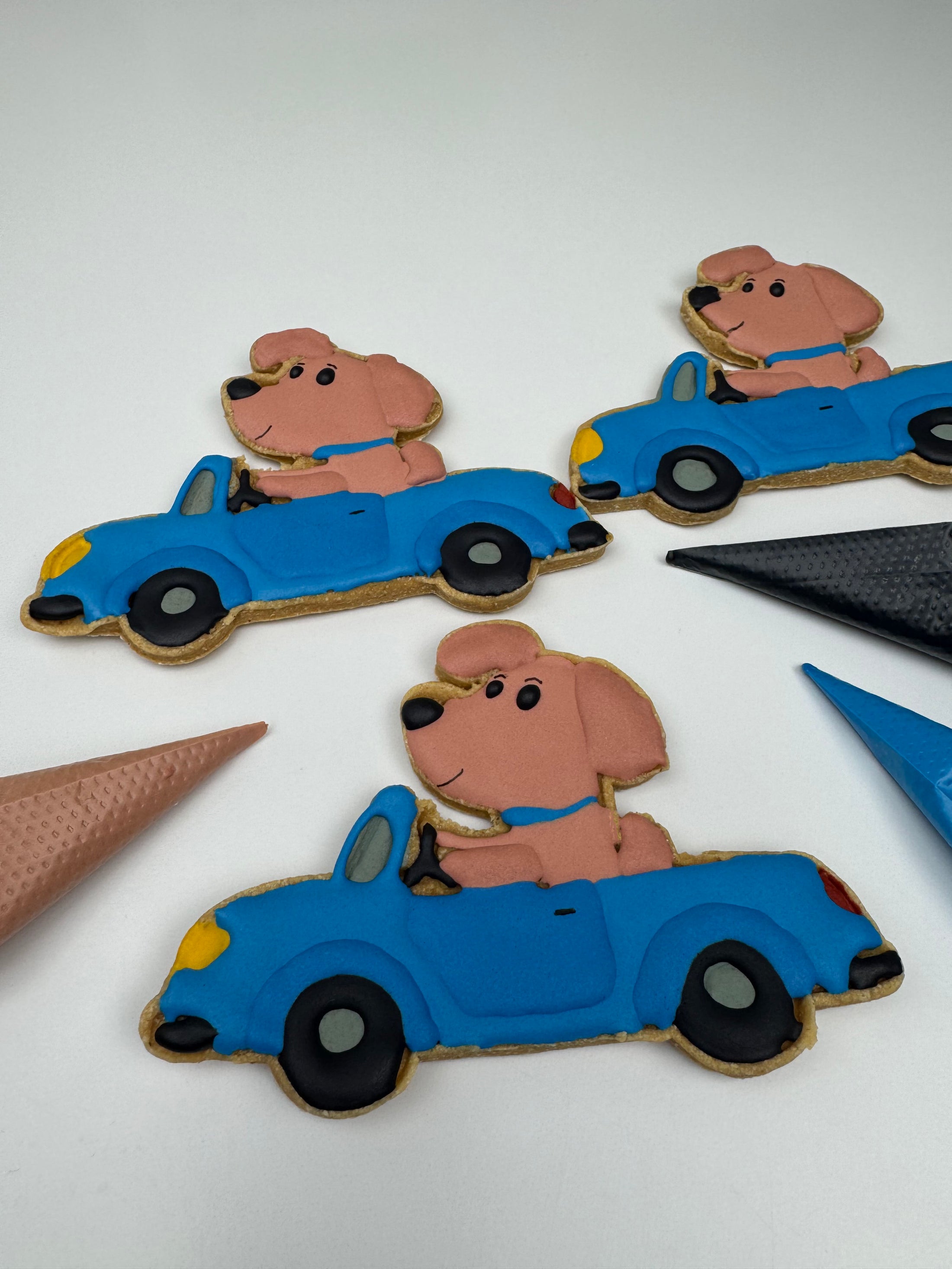 VIP Dog Treat Decorating Club - Pastries 4 Pets (Mom's Day - July 4th)