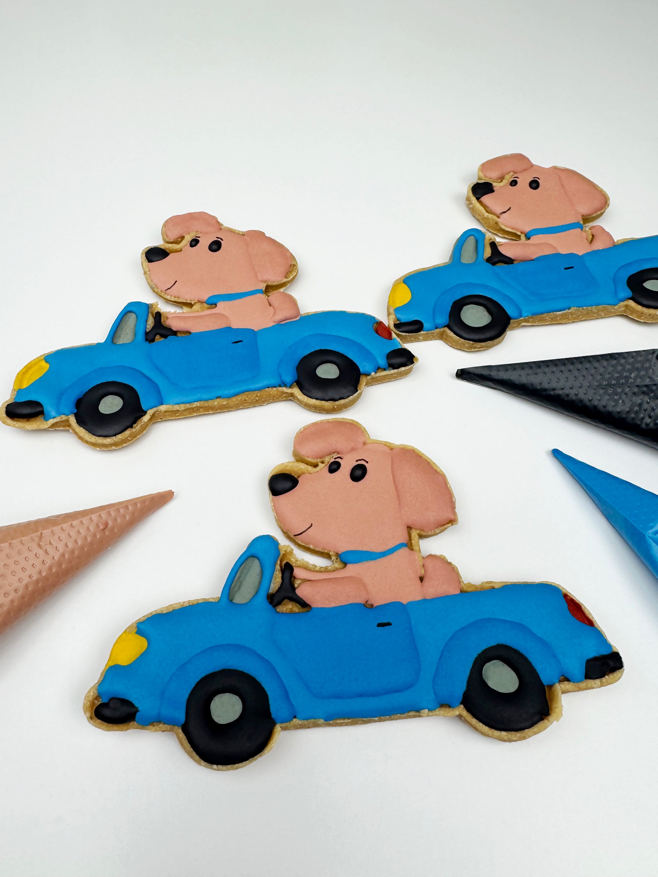 Dog in a Car - Cookie Cutter (VIP Members only)