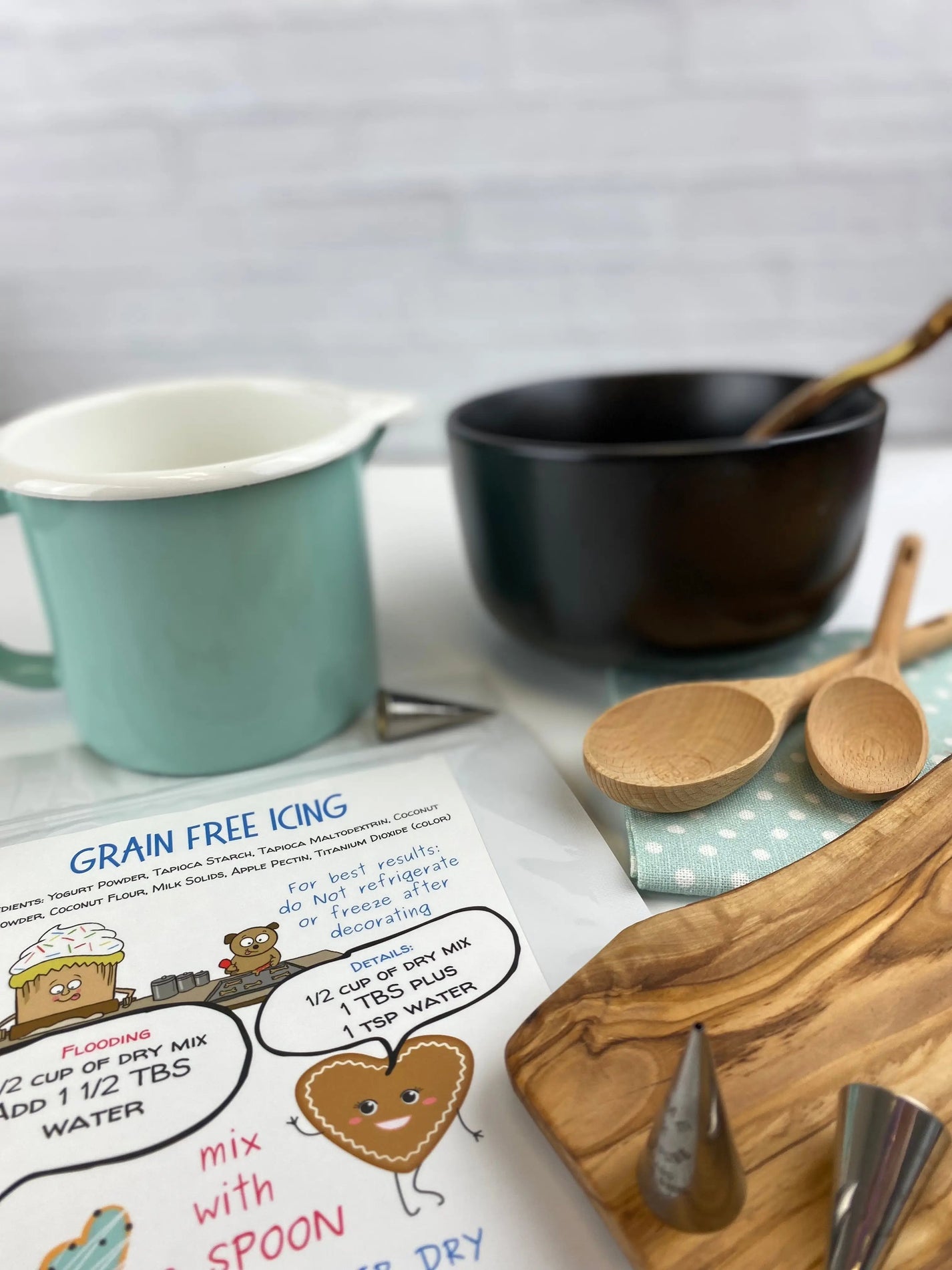 Grain Free Dog Treat Icing Dog Cookies with Icing Pastries 4 Pets